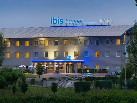 Ibis Budget Charleroi Airport Отели в г. Ransart