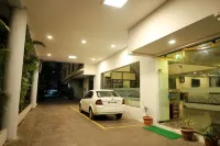 Hotel Sai Bansi - Bãi đậu xe