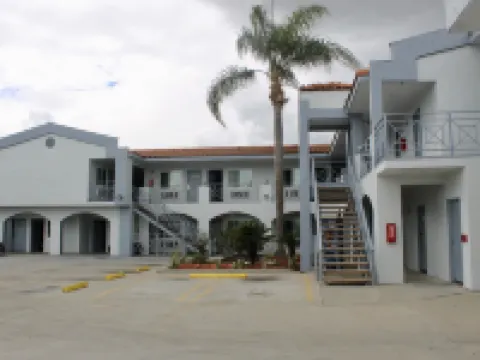 Crescent Inn Hotels in Wilmington