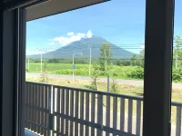 Miru Niseko - con vista montagne