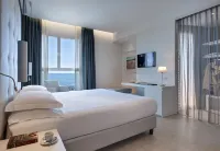 Hotel Orient & Pacific Hotels in Eraclea
