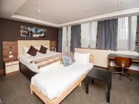 Livin' Serviced Apartments Hotels near Warner Bros. Studio Tour London