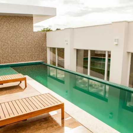 AlphaPark Hotel