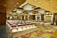 Regenta Central the Crystal Kanpur, Hotels in Kanpur