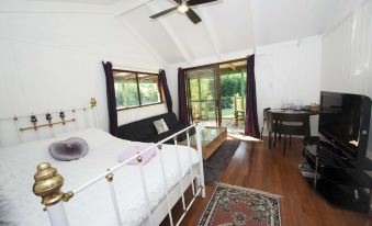 Nimbin Waterfall Retreat