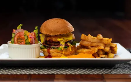 Dzimbahwe Guest Lodge Отели в г. Хуэндж