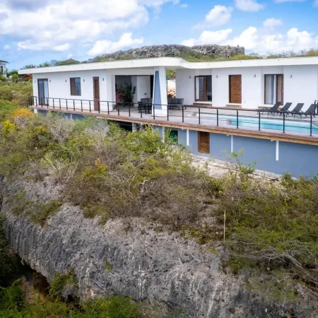 La Perla Chic Panoramic Designer Villa