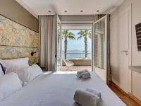Bor Hôtel & Restaurant - Plage privée Hotels in Hyeres