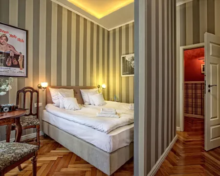 สตาร์คินอ Cinema Residence โรงแรมในลอดซ์