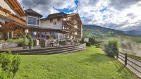 Hotel Lärchenhof Các khách sạn gần Parrocchia Maranza