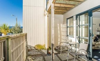 Wrights by the Sea Motel