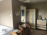 The Shepherd's Rest Hotels in Ingram