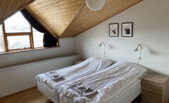 Bakkaflöt Guesthouse