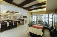 Sreepathi Indraprastha Hotels in Guruvayur