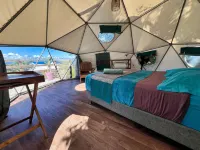 Bubble Dome Village Hotels in Petite-Île