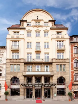 Vienna House by Wyndham Thüringer Hof Eisenach Hotels near Automobile Welt Eisenach