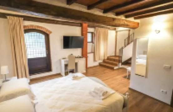 Borgo Il Poggiaccio Residenza Turistico Alberghiera