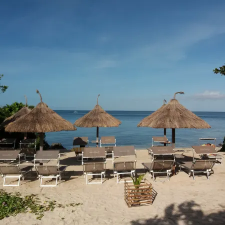 Tepanee Beach Resort