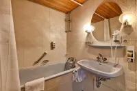 Hotel Lamm Hotels in Вайнштадт