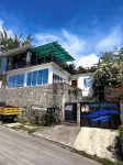 Seaview Mansion Apartment 1 فنادق في الکوي