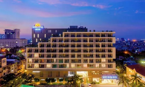 Sunflower International Village