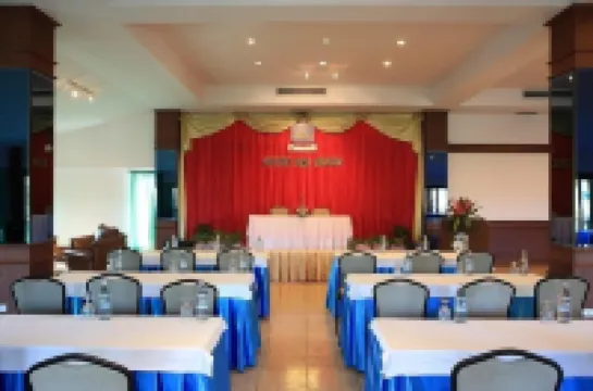 โกลเด้นท์ ไพน์รีสอร์ท เชียงราย