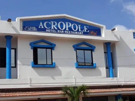 Acropole Hotel