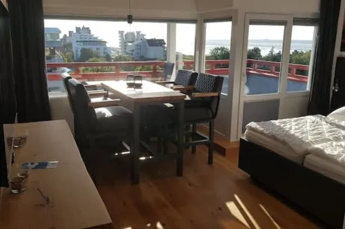 Little Skysuite W 94