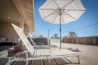 A serene 4BR 2BA sanctuary with desert tranquility, minutes from Joshua Tree !
