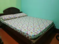 Desiree's Lodge and Transient House, Baler Aurora