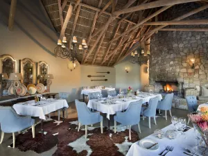 Kwandwe Private Game Reserve - Great Fish River Lodge