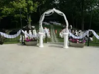 식스 에이커스 B&B 마운트 에어리 포레스트 주변 호텔