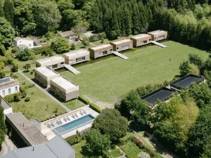 푸르나스 레이크 포레스트 리빙