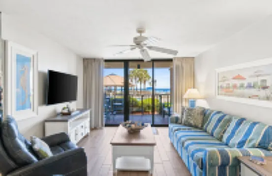 Summerhouse Beach Resort by PHG