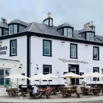 The Harbour House Sea Front Hotel