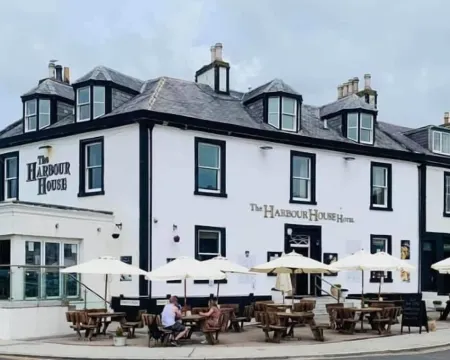 The Harbour House Sea Front Hotel Hotels in Portpatrick
