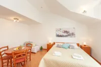Apartments Mondo Hotels in Rozat