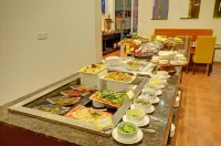 瑞金塔中央赫斯提達赫酒店 - 早餐
