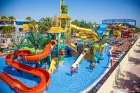 La Marina Resort - de playa