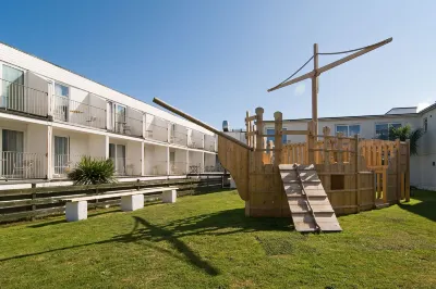 Esplanade Hotel Hotels near Fistral Beach