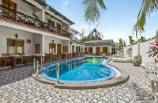 山一伊平房酒店