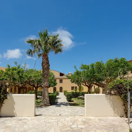 Phi Hotel la Tonnara di Bonagia
