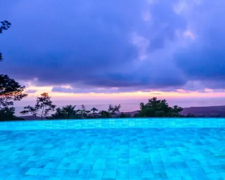 Lapazul Hotels in Savegre