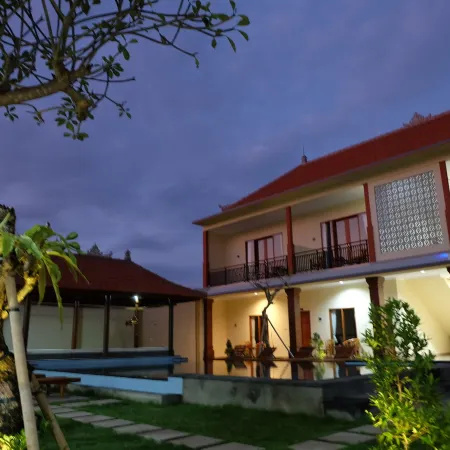 Tom's Inn Pecatu