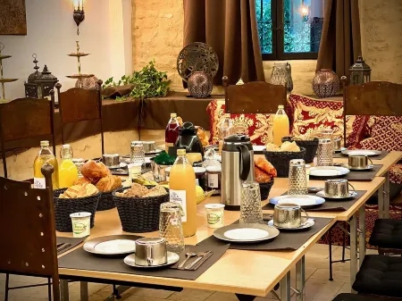 Le Clos des Anges Отели в г. Тезе