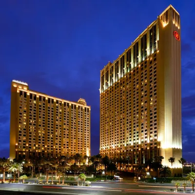 Hilton Grand Vacations Club on The Las Vegas Strip Hotels near Monorail - Westgate Station