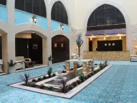 Saray Hotel Отели рядом с достопримечательностью «Радужная улица»