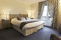 La Clairière Hotels in Ostheim