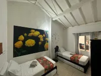 Hospedajes El Jardin Hotels in Sabaneta