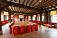 Grand Slam Hotels in Connelles